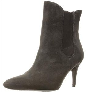 Ralph Lauren NIB Pashia ankle boot 8B